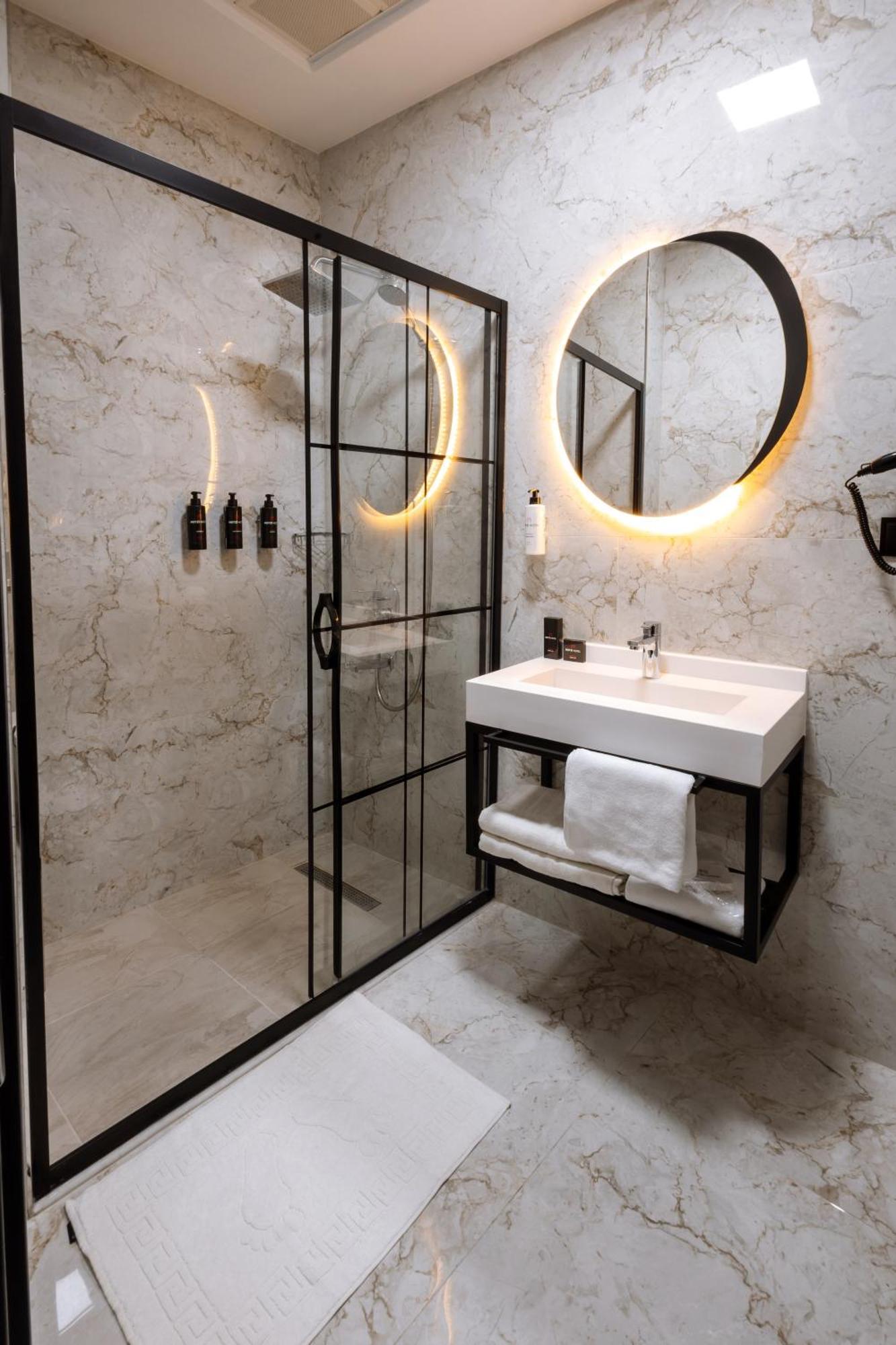 Meyzi Hotel اسطنبول المظهر الخارجي الصورة
